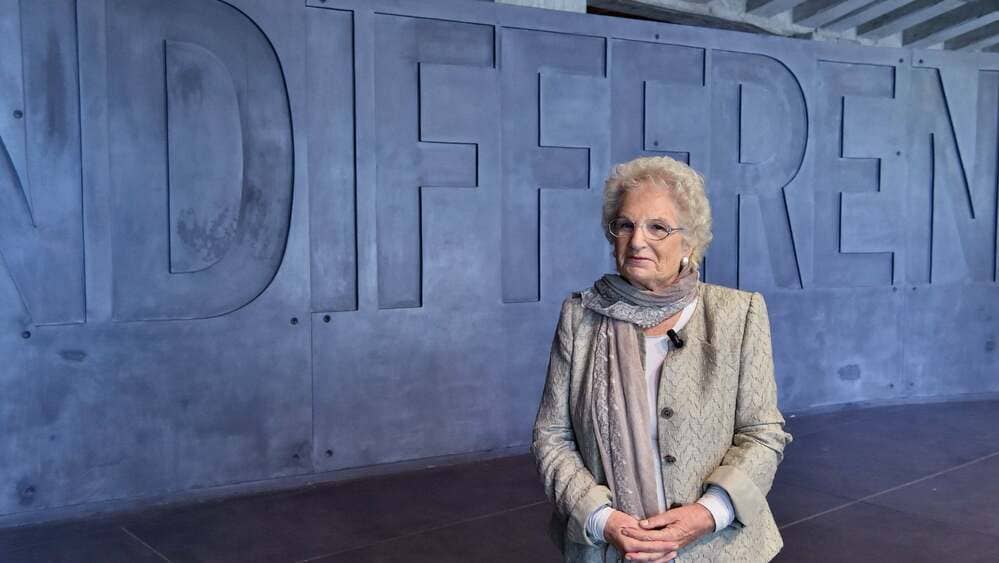 liliana segre binario 21 milano