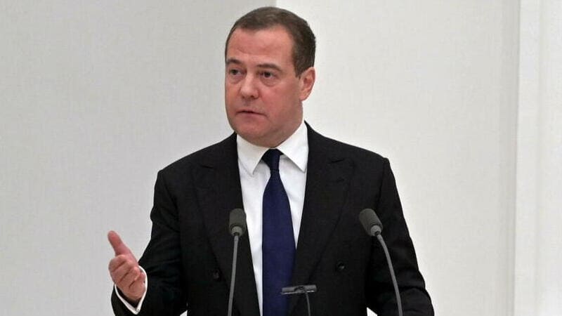 Russia campagna elettorale_medvedev