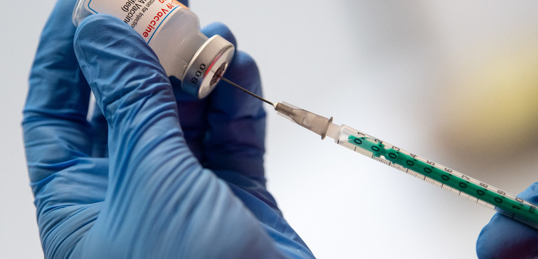 Trombocitemia e vaccino: "Definitivo accertamento della correlazione"