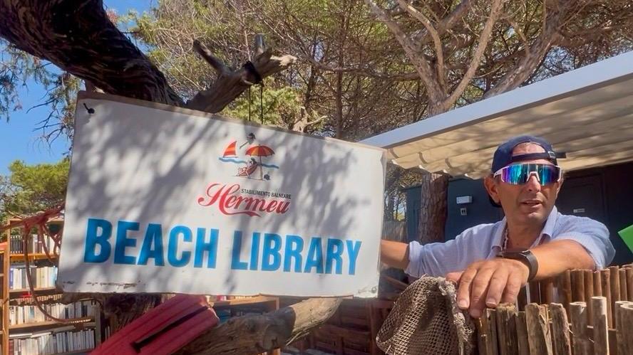 Beach Library, la biblioteca in riva al mare ad Alghero.