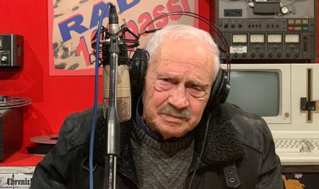 Salvo Vitale in radio.