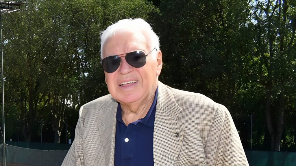 Chi era Nicola Pietrangeli, leggenda del tennis che ha insegnato all'Italia a vincere 3