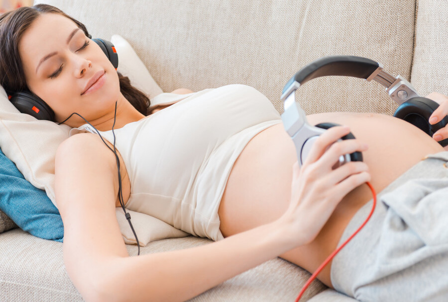 I bimbi riconoscono le lingue straniere già nel pancione: lo dice uno studio 4 I bimbi riconoscono le lingue straniere già nel pancione: lo dice uno studio 3