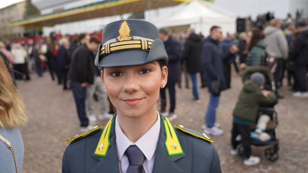 Maresciallo a 20 anni, è tra le più giovani d'Italia: "È un orgoglio immenso" 4 Maresciallo a 20 anni, è tra le più giovani d'Italia: "È un orgoglio immenso" 3